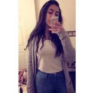 Meet your Posher, April